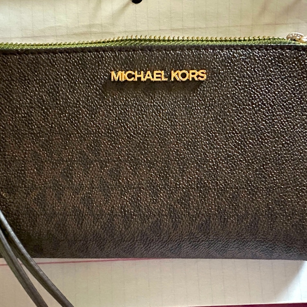 Michael Kors Wallet/Clutch
